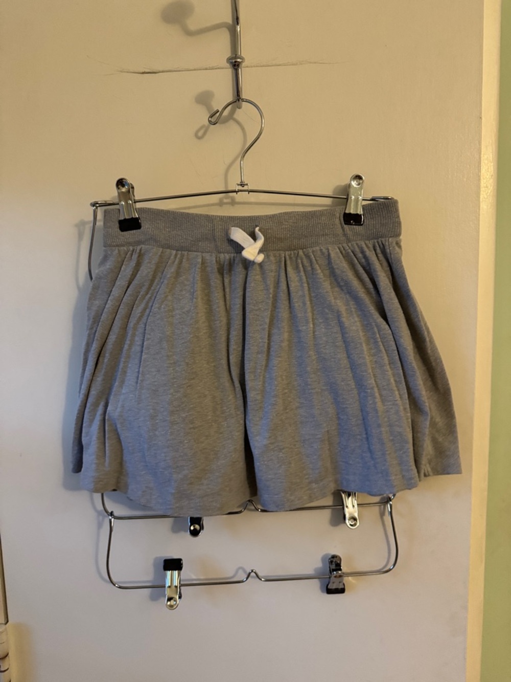 Old Navy Gray Drawstring Skirt with built in Shorts